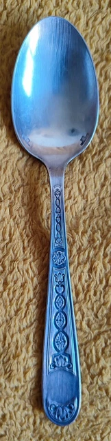 Vends coffret Christofle, coquetier et cuillère à œuf, modèle