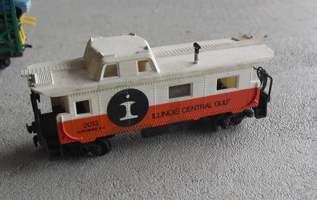 Vintage HO Scale Tyco Illinois Central Gulf 2013 Caboose Car