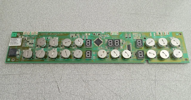 Carte PCB + Bouton Interrupteur Siemens 9000145677 – Afficheur Machine – Occasion