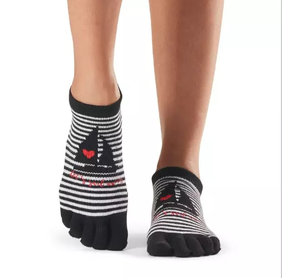 ToeSox Low Rise Full Toe Grip Socks Love Boat Sailing Medium M 8-10 ocean yoga