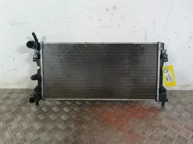 Radiateur eau SEAT IBIZA 4 6R0121253A