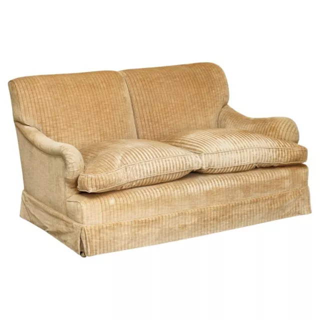 Lovely Howard & Son's / Chairs Ltd Two Seat Sofa Feather Filled Seat Cushions