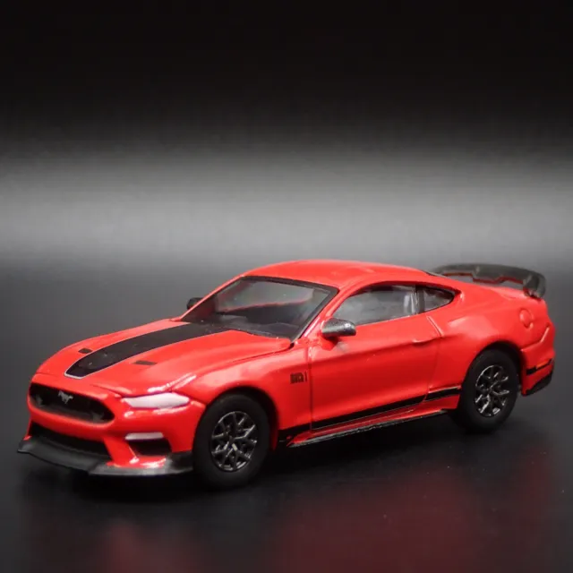 2021-2022 FORD MUSTANG Mach 1 1/64 Maßstab Sammlerstück Diorama Diecast Modell