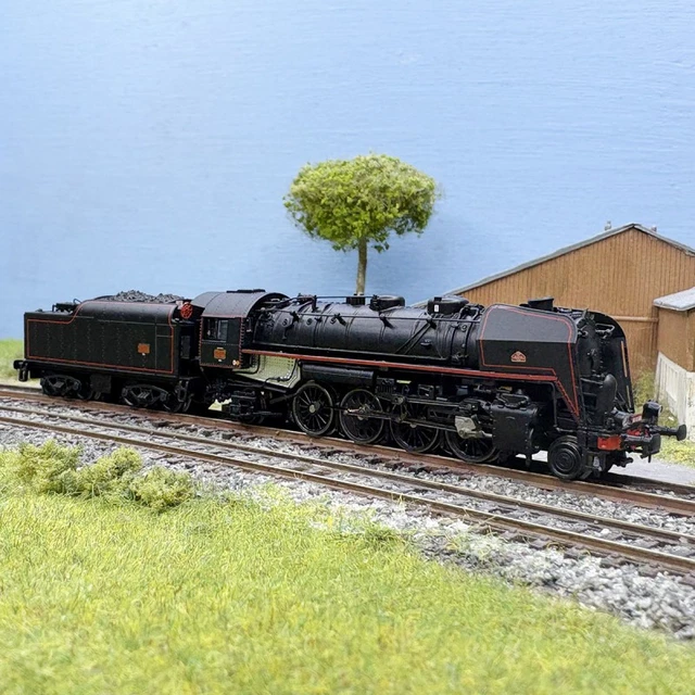 LOCOMOTIVE A VAPEUR 141 TA SNCF DIGITALE SONORE PAR PIKO 50671