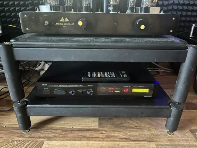 Yamaha DSP-1 Surround Decoder Effektgerät Inkl. Fernbedienung