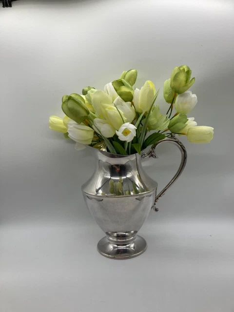 Silver Water Pitcher UTOPIA Made in USA Ice Lip Excellent Condition
