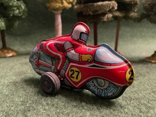 Blechspielzeug Motorrad  im Stil der 1970er Jahre
