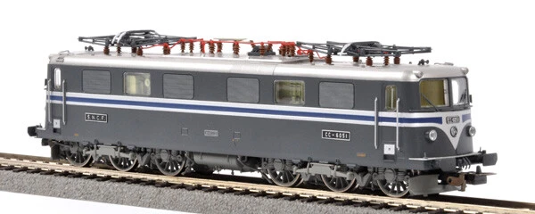 PIKO 96533 Rame automotrice électrique Z2 SNCF Z9636 – Digital Sonore – Ducasse Modélisme – Les p'tits trains de Laurent