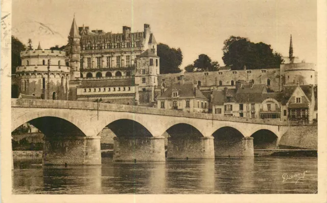 37 Amboise Chateau Et Pont Sur La Loire