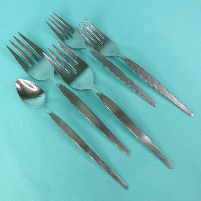 Satinique Oneida Older Lot 5 2 Dinner Forks 1 Teaspoon 2 Cold Meat Forks