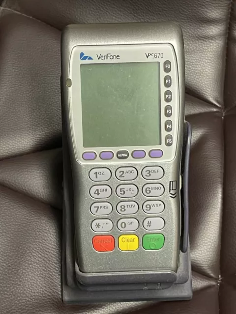 Verifone vx670-G GPRS Card terminal With Dock