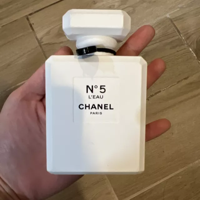 CHANEL N°5 Red Edition Perfume Spray 3.4 Oz./100ml *Sealed Box* 3.4fl Oz  for Sale in Monterey Park, CA - OfferUp