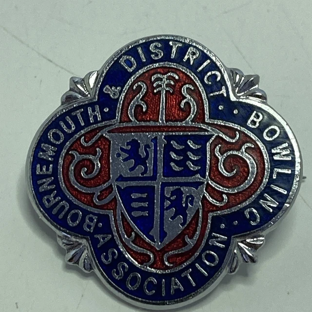 Insigne émaillé Ancien Carnforth & District Anglers Association - Pêche Vintage UK