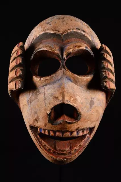 13480 African Authentic Bakongo Mask DR Congo