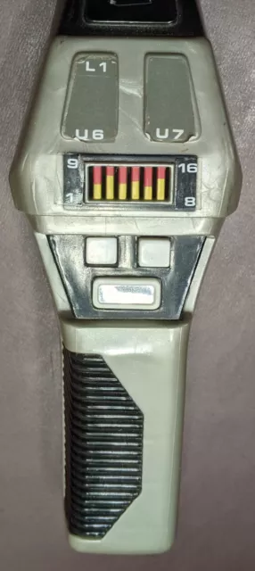 Star Trek The Next Generation Phaser Playmates 1992 TNG Vintage Toy. Works! 
