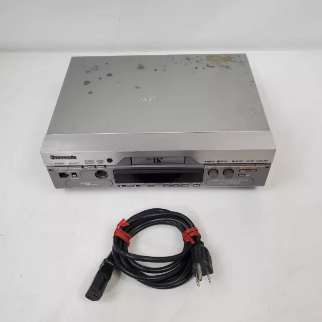 Panasonic AG-DV1000 Digital Video Cassette Recorder