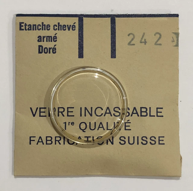 Cadre Rond Grunge Doré Sur Fond Quadrillé. Bordure Vintage De Luxe Cercle | Vecteur Premium