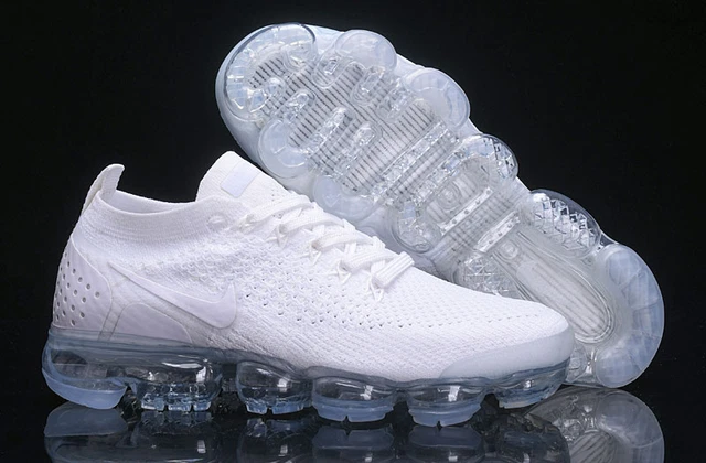 DS Nike Air VaporMax Flyknit 2 Men's pure white air cushion shoes brand new