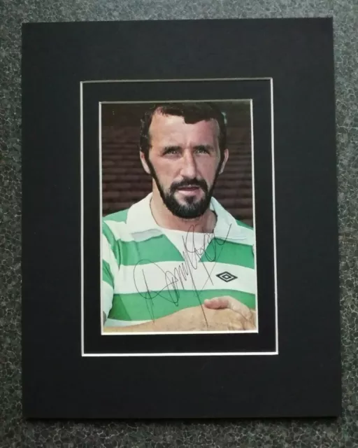 DANNY MCGRAIN CELTIC & SCOTLAND AUTOGRAPHED MOUNTED PICTURE IN 10 x 8 COA