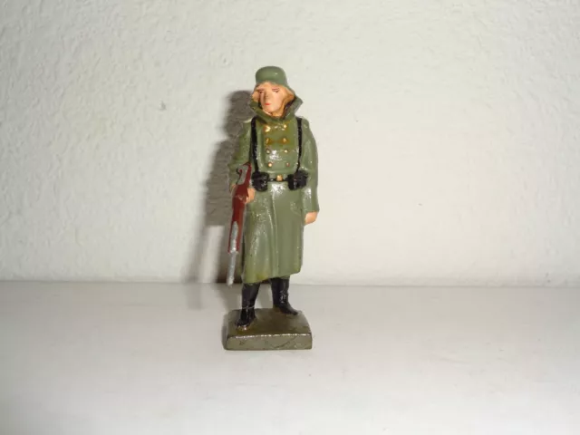 Lineol 7cm German Sentry in Overcoat Elastolin