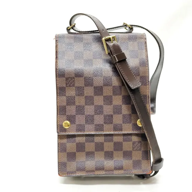 Louis Vuitton – Luggage and Leather – V&A Waterfront