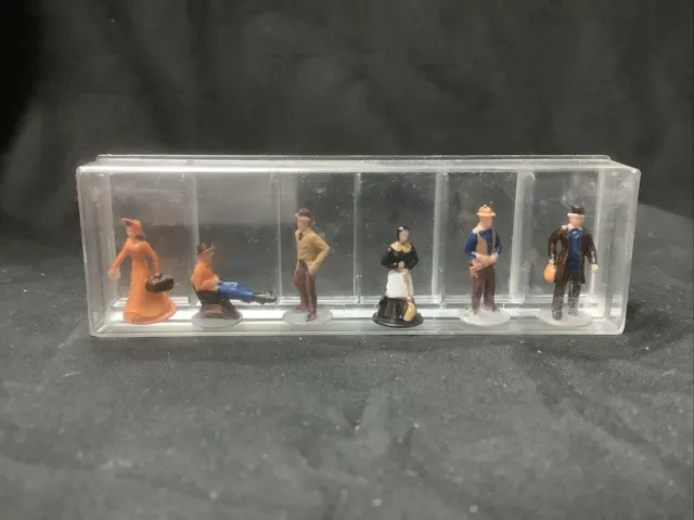 Preiser HO Scale Miniature Figures Towns People (6)
