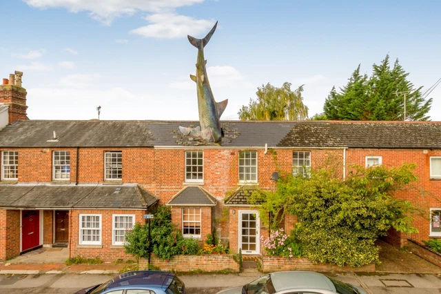 The Headington Shark House - Self Catering Holiday Accomodation - Sleeps 10 The Headington Shark House - Self Catering Holiday Accomodation - Sleeps 10