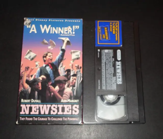 Newsies (VHS, 1992) Christian Bale Robert Duvall Rare Disney Musical HTF