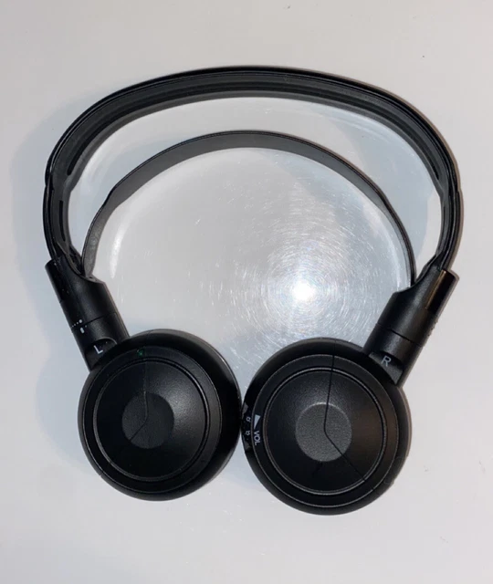 2016 Honda Odyssey SE - TWO Wireless Black OEM Headphone Units- Pre Owned