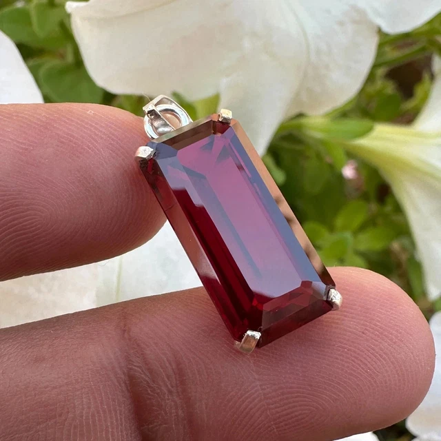 Lot de bijoux pendentifs en argent massif 925 pièces pierre précieuse