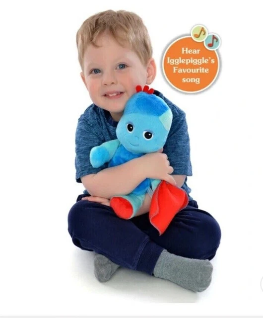 IN THE NIGHT Garden Toys Iggle Piggle, Snuggly Singing Figure £29.99