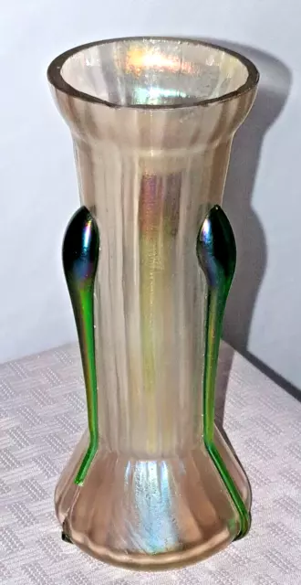 Kralik Iridescent Tadpole Vase