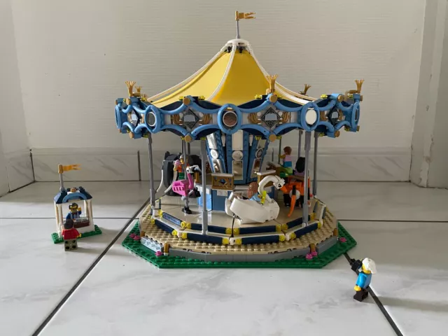 Review LEGO 10257 Carousel Creator Expert (Le Manège)