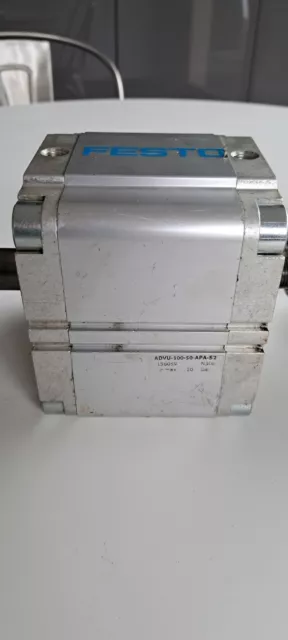 FESTO 156059, ADVU-100-50-APA-S2 , vérin compact"