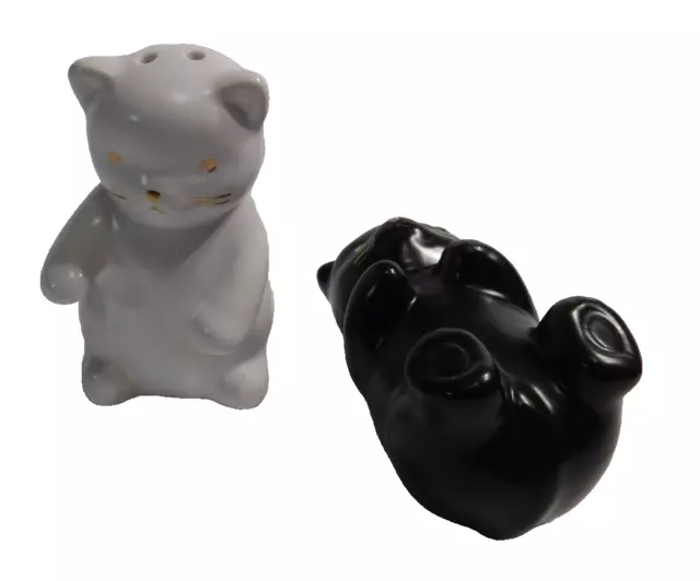 Cat Salt and Pepper Shaker Set Playful Kitty Cats Black & White Kittens Ceramic