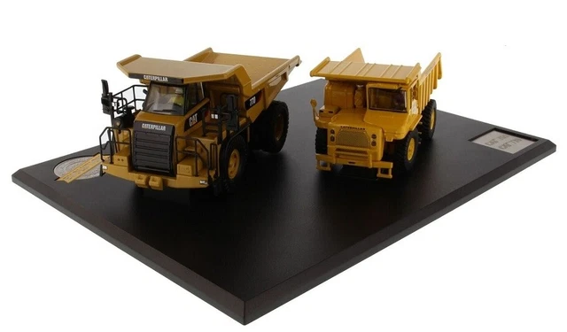DIECAST MASTERS - Pack de 2 Scaper CATERPILLAR D7 TTTw N70 et 621K - 1/50 - D