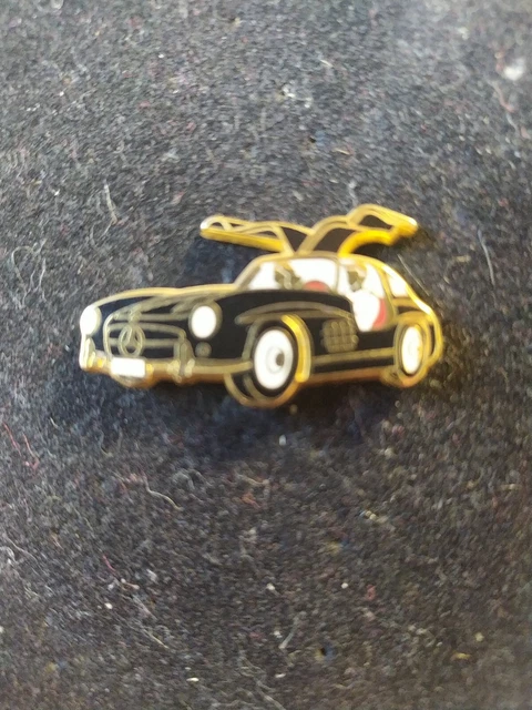 Pin’s Mercedes 4x4 AMG Noir – Arthus Bertrand, Made In France (rare)