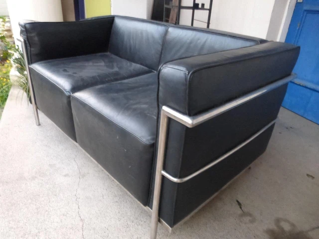 Art Deco Sofa in Leather Bauhaus LC2 style - Tubular Steel frame - VGC
