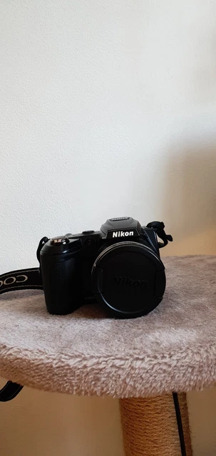 Nikon COOLPIX L330 20.2MP Digital Camera - Black