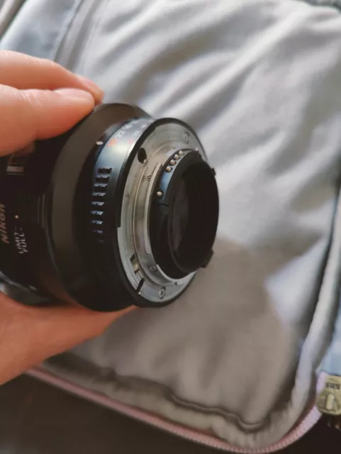 Nikon Telephoto AF Micro Nikkor 105mm f/2.8D Autofocus Lens