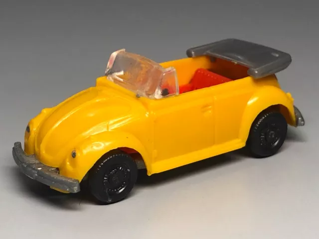 AUTOS: Wiking Kopie - VW 1300 Cabrio (in gelb) 1977 bis 1982