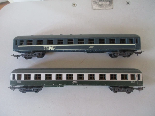 lot 2 WAGONS VOYAGEURS LIMA HO ABIMES