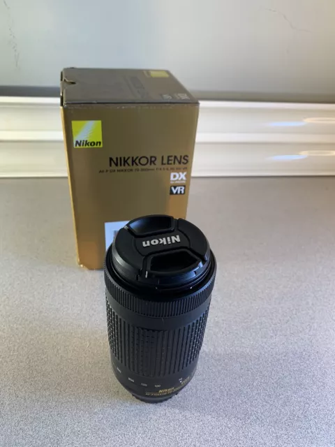 Nikon AF-P DX NIKKOR 70-300mm f/4.5-6.3G ED VR Lens "NEAR MINT"