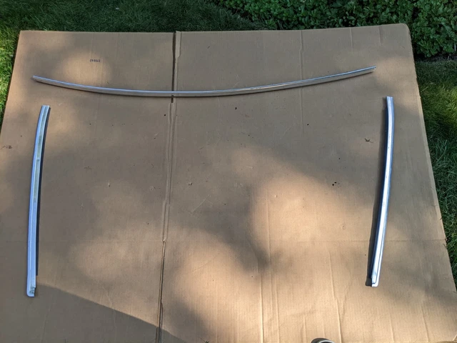 77-90 GM B BODY Caprice Cadillac Brougham Buick Front Windshield Trim Molding 92