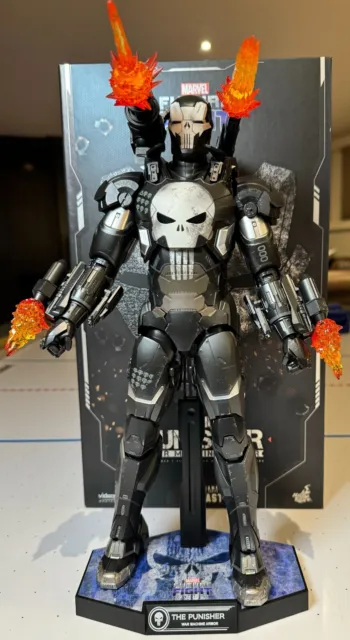 Hot Toys The Punisher War Machine Armor 1/6 Scale VGM33-D28