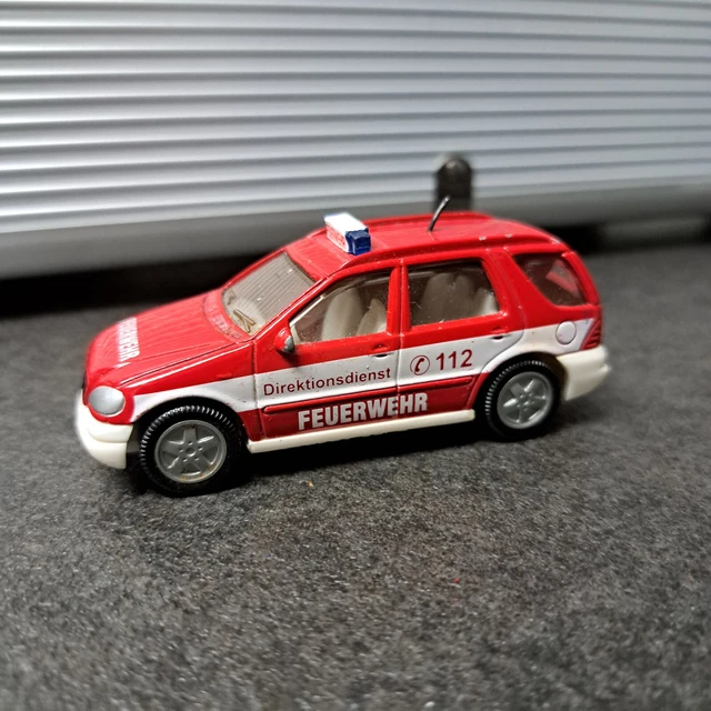 Miniature Siku Mercedes-Benz ML 320 Blanche - Voiture En Métal - Occasion