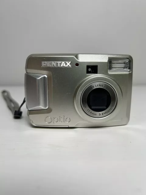Pentax Optio 30 3.2 MP 3x Zoom Compact Digital Camera Untested NEEDS BATTERY