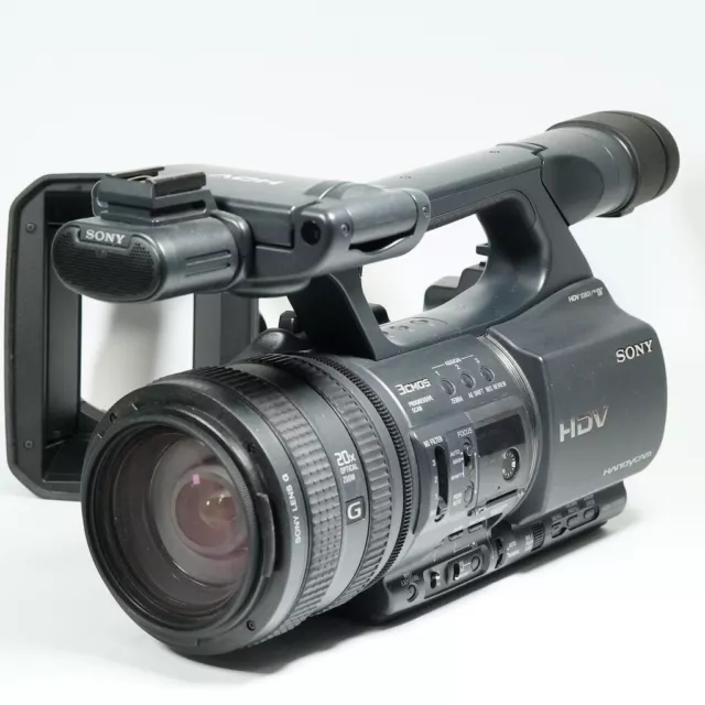 SONY HDR-FX1000 HD Digital Video Camera Recorder Professional Quality