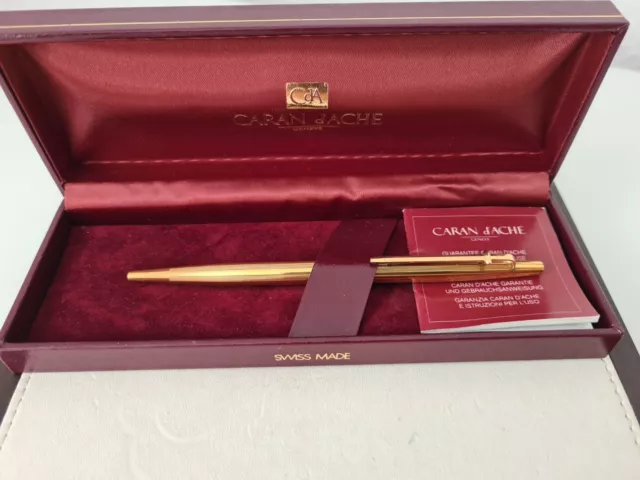 Caran d'Ache Madison Kugelschreiber Gold Plated vergoldet in Geschenkbox