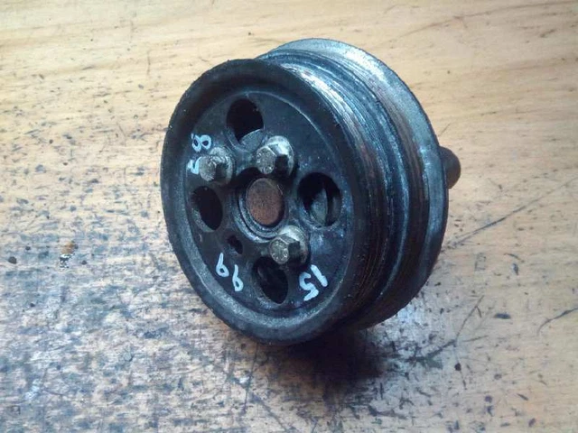 31258133 pompe de direction pour VOLVO XC90 I D5 AWD 2002 F569739 159958